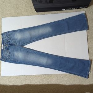 Hollister size 0S short w24 x l31 jean